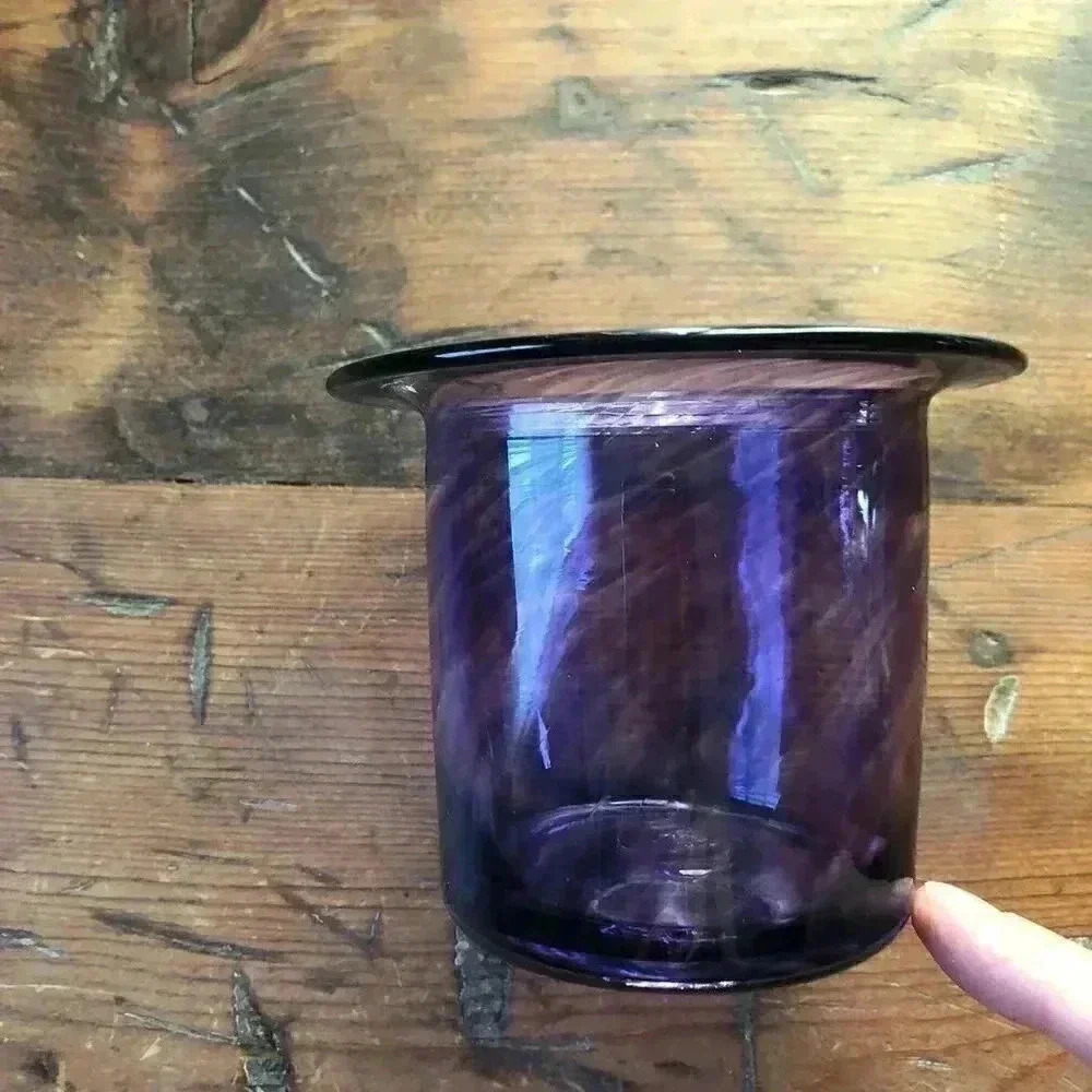 Handblown Glass Purple Votive / Tea Light Candle Holder NWT - Picture 3 of 4